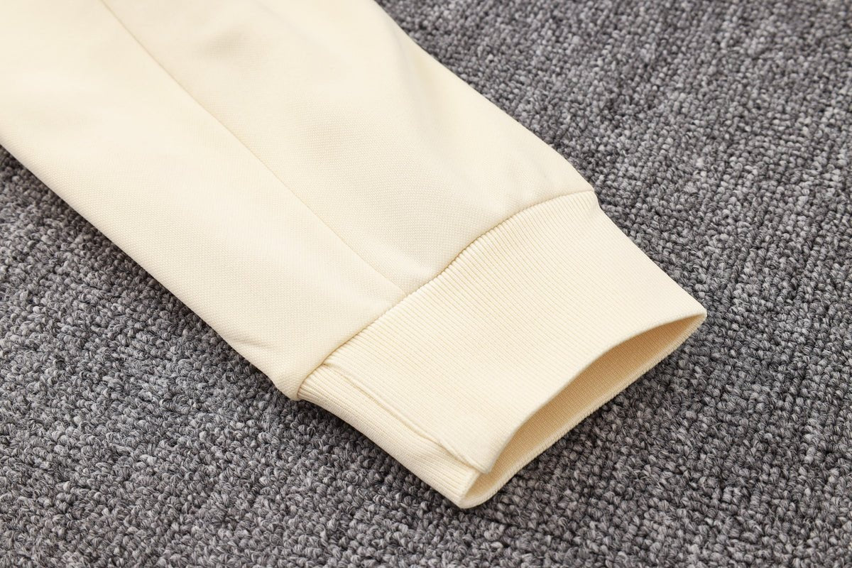 Tracksuit Kit