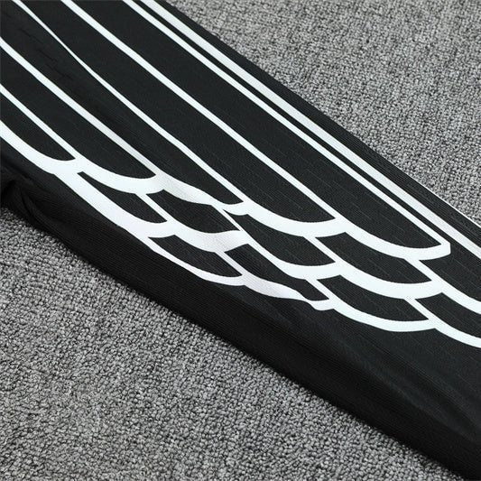 25/26 Tracksuit Kit