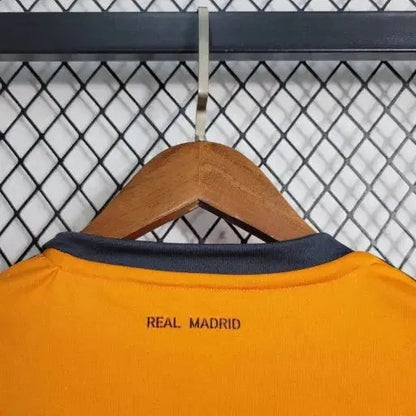 Retro Uitshirt 13/14