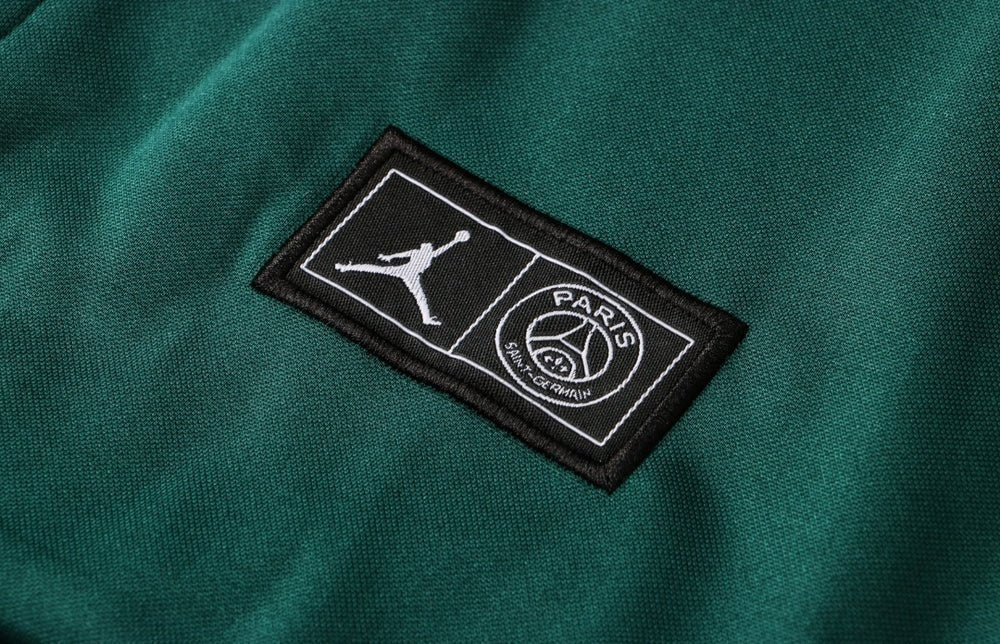 Tracksuit Kit