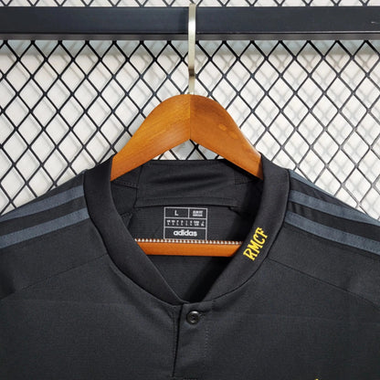 II 23/24 Uitshirt Heren