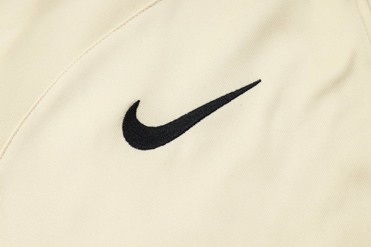 Tracksuit Kit