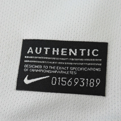 Retro Uitshirt 2010