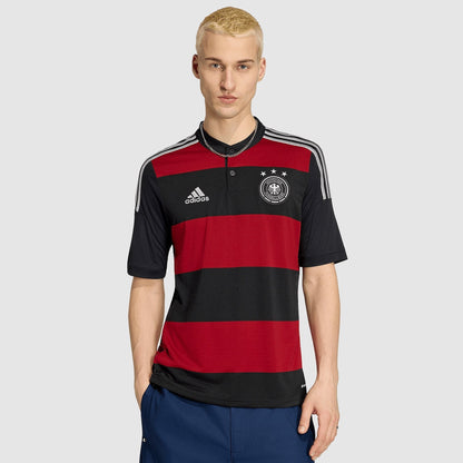 Retro uitshirt 2014
