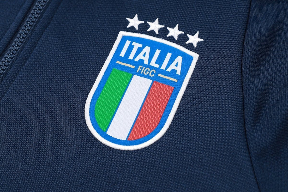 2024 Tracksuit Kit