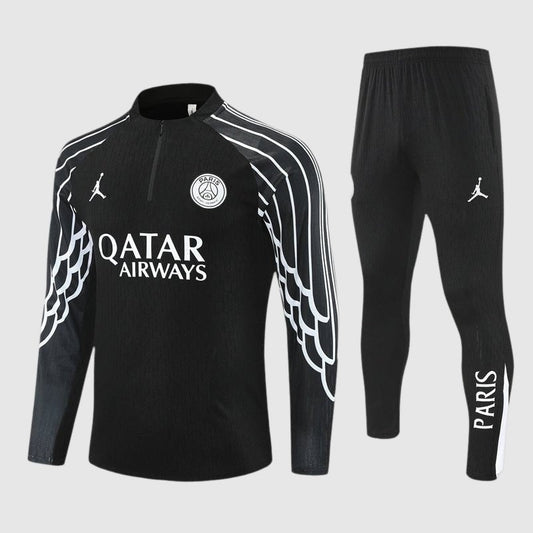 25/26 Tracksuit Kit