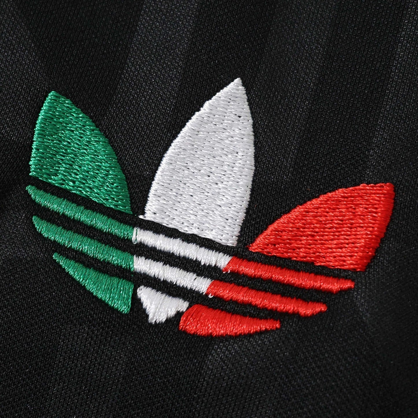 Third 26/27 Women’s Shirt
