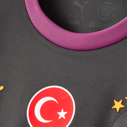 Third 26/27 Men’s Shirt